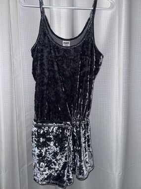 PINK Velvet Crushed Romper in Charcoal gray medium women’s
